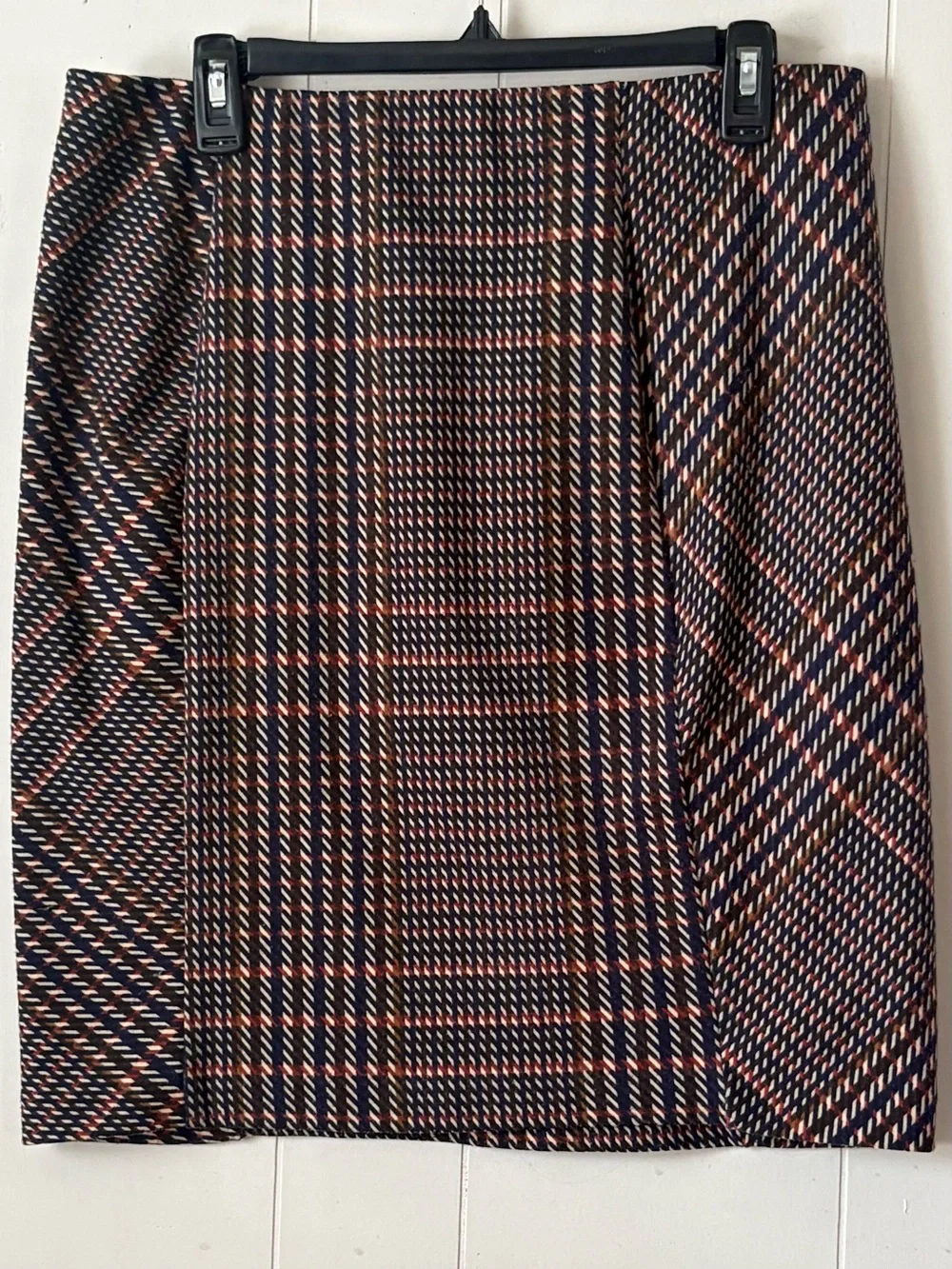 Covington pull on stretch mixed-plaid paneled skirt L